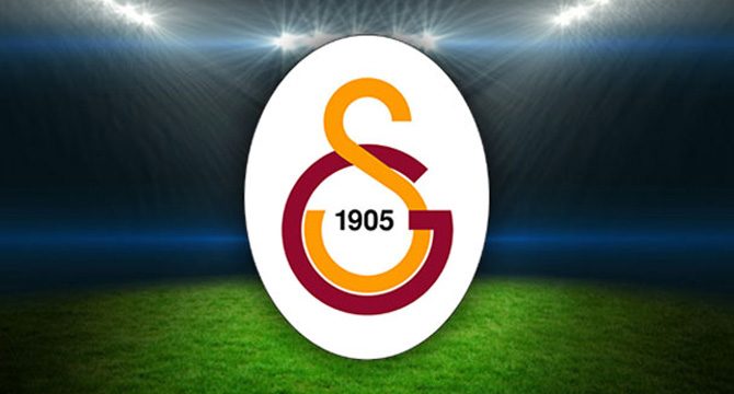Galatasaray'da iki futbolcu corona pozitif çıktı