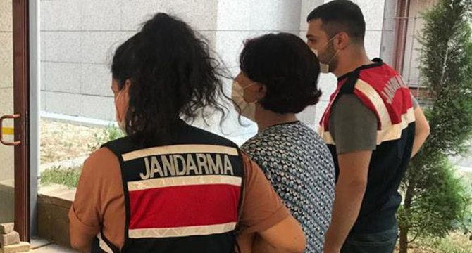 PKK üyeliğinden aranan kadın, İzmir'de yakalandı