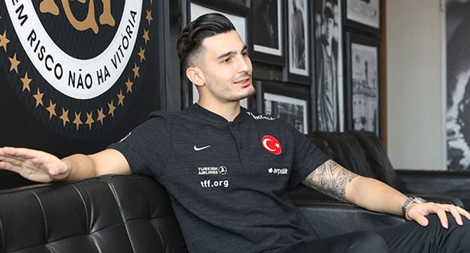 Uğurcan Çakır: Yurt dışında Trabzonspor'u temsil etmek isterim