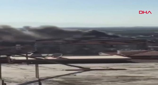 İzmir'de korkutan yangın