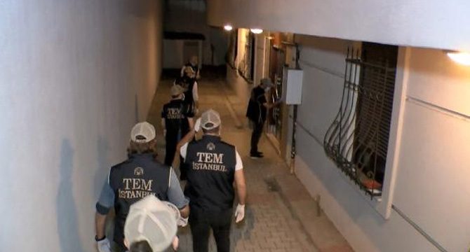İstanbul'da FETÖ operasyonu: 28 gözaltı