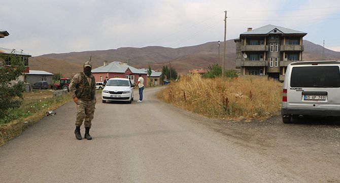 Yüksekova'da 1 köy, karantinaya alındı