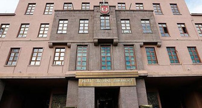 MSB: Koronavirüs tedavisi gören mesai arkadaşımız vefat etti