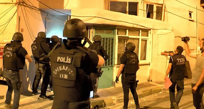 İstanbul'da PKK/KCK-PYD/YPG operasyonu: 7 gözaltı
