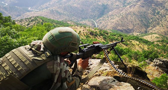 'Pençe operasyonları ile 320 PKK'lı terörist etkisiz hale getirildi'