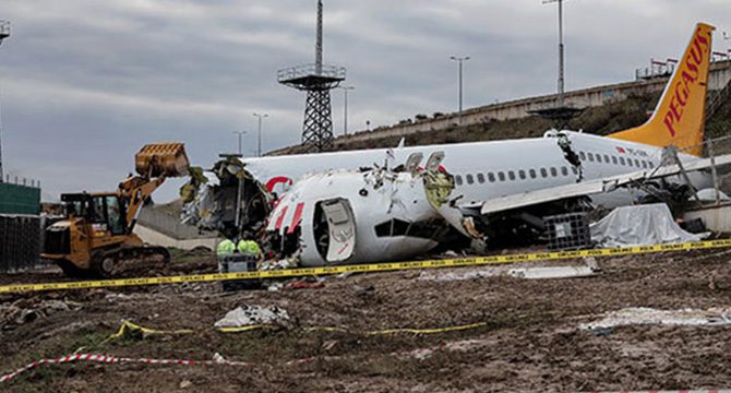 İstanbul'daki uçak kazası: Pilotun ev hapsi kaldırıldı