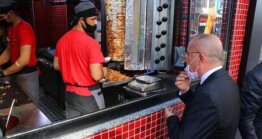 Azarcı vali özür diledi