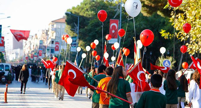 En güzel ve anlamlı 29 Ekim Cumhuriyet Bayramı mesajları ve sözleri (Bayramımız kutlu olsun)