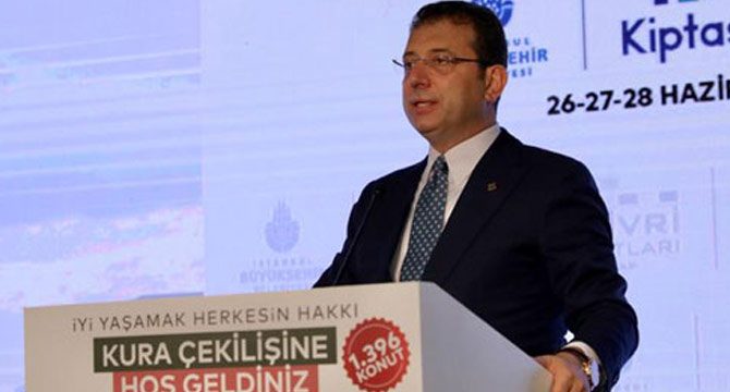 100 bin anne ücretsiz ulaşım kartı aldı