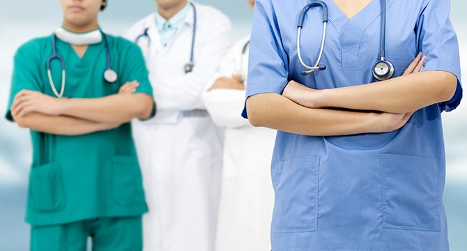 Sağlık Bakanlığı'ndan sağlık çalışanlarına yönelik "İstifa" kararı