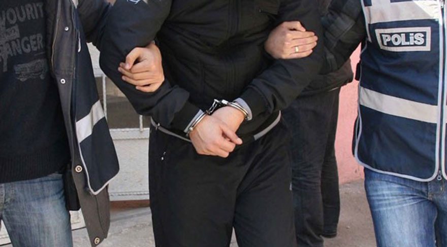 FETÖ'nün TSK yapılanması operasyonunda 26 kişi tutuklandı