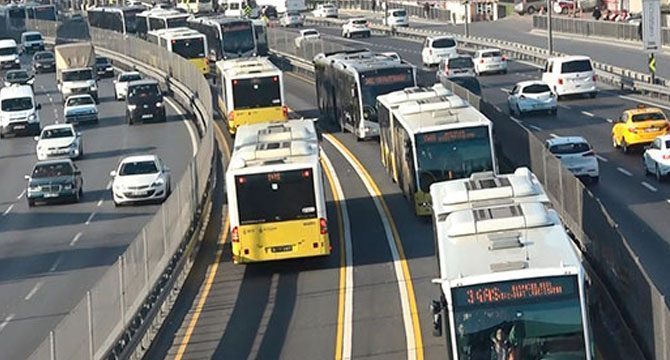 Özel halk otobüslerinde 50 yıllık gelenek değişti, yolcu kapma yarışı bitiyor