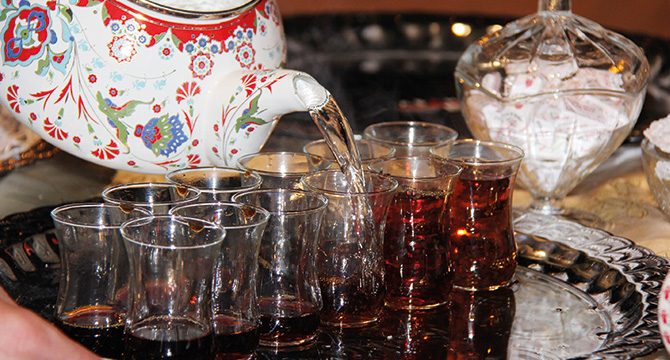 Pandemide evde kalan çay içti, tüketim arttı