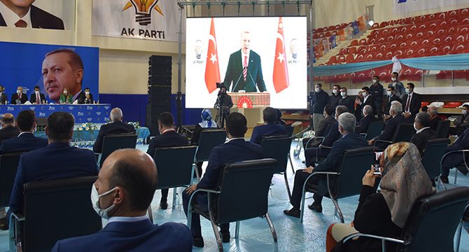 Cumhurbaşkanı Erdoğan: "Kendimizi başka yerlerde değil, Avrupa'da görüyoruz"