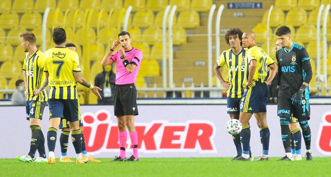 Fenerbahçe uykudan uyandı