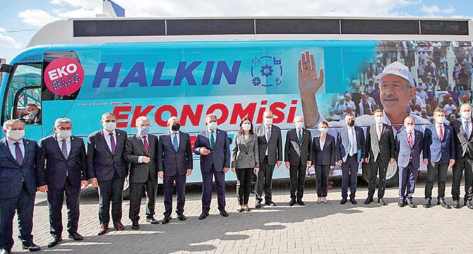 CHP'nin 'ekonomi otobüsü' yola çıktı