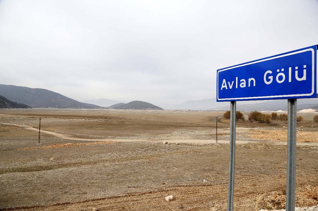 60 yılda 70 gölü kuruttuk
