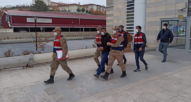 Elazığ'da 70 yıl hapisle aranan hükümlü yakalandı