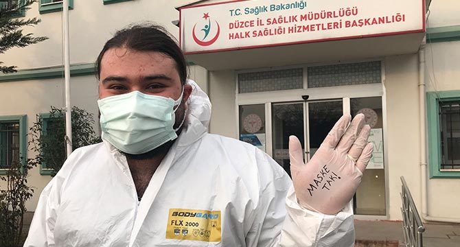 “9 aydır ailemi göremiyorum, lütfen evde kalın”