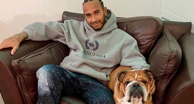 F1 pilotu Hamilton koronavirüse yakalandı