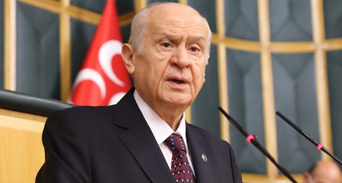 Bahçeli'den corona aşısı kararı