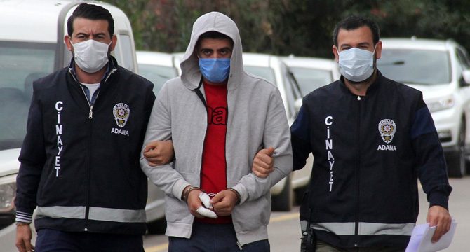 Arkadaşını boğazından bıçaklayarak öldüren zanlı tutuklandı
