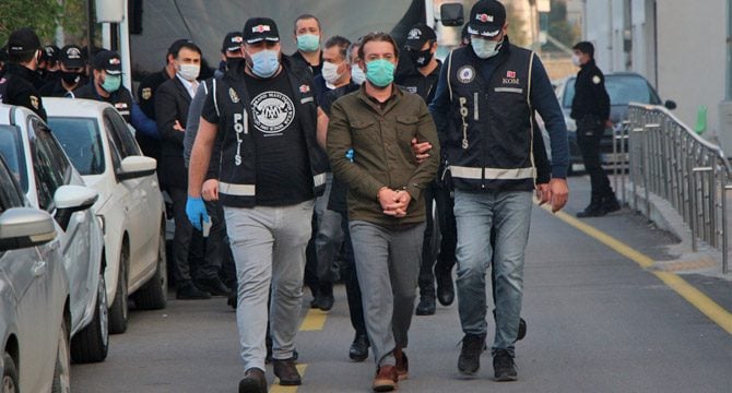 Eski Ceyhan Belediye Başkanı tutuklandı