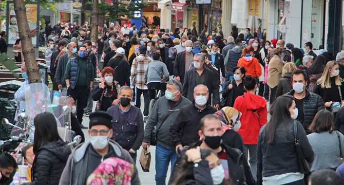 Vakaların yüzde 55 oranında düştüğü Antalya'da ürküten yoğunluk