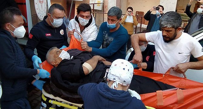 Kavgada silahlar çekildi! Yaralılar var