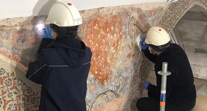 Topkapı Sarayı restorasyonunda 500 yıllık "Saz yolu" bezemesi bulundu