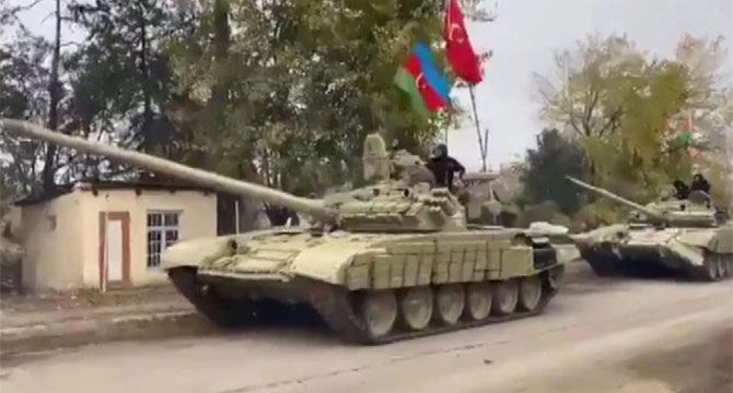 Azerbaycan ordusu Laçın’a girdi