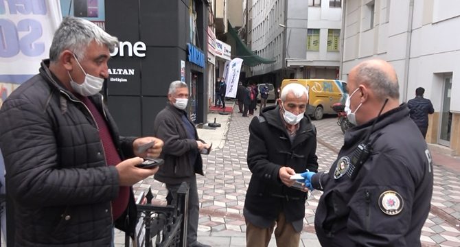 Denetimde polise maskesiz yakalandı, 'Kurban olayım, ceza yazmayın' dedi