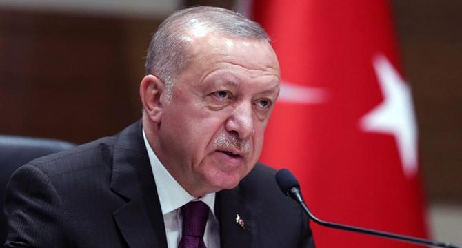 Erdoğan, Bakü'deki Mehmetçiğe telefondan hitap etti