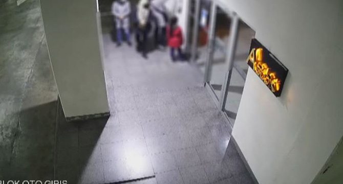 Hırsızlık çetesinden milyonluk vurgun