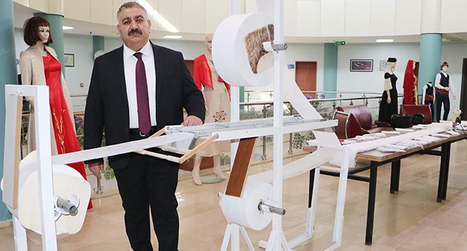 60 bin liralık maske makinesi atık malzemelerden imal edildi