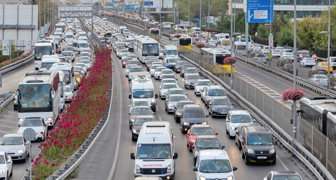 Yeni yıla ait motorlu kara taşıtları vergileri açıklandı