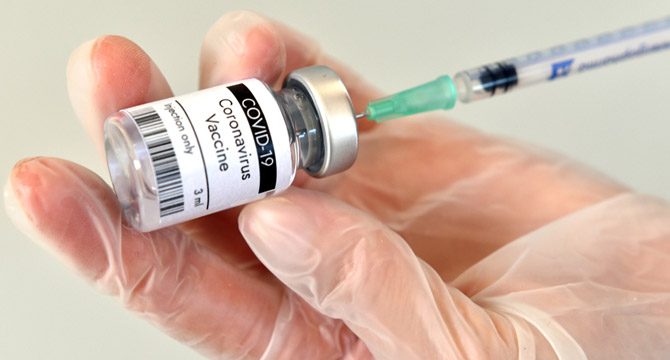 Covid-19 aşısına karşı ilk ciddi alerjik reaksiyon tespit edildi