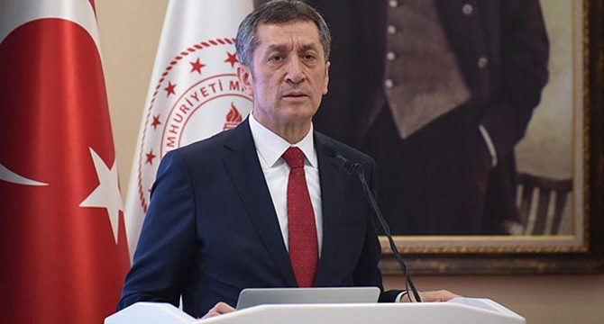 Bakan Selçuk'tan yüz yüze eğitim açıklaması