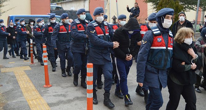 ‘Mail order’ sistemi ile 150 milyon liralık vurgun: 19 tutuklama
