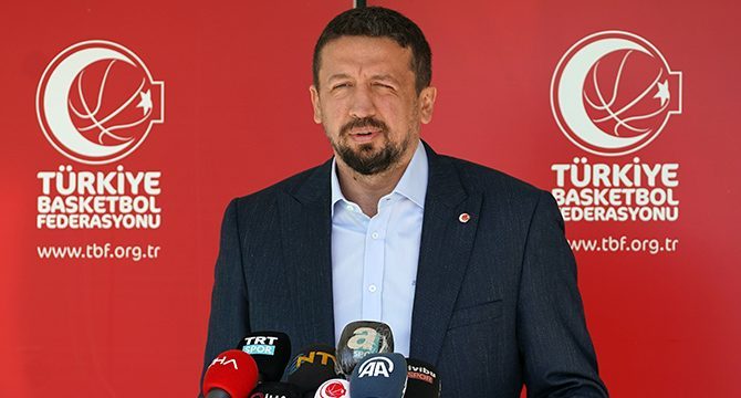 Hidayet Türkoğlu: Görevimi gururla sürdürmeye devam ediyorum