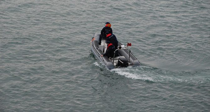 Batan geminin kayıp 3 mürettebatını arama çalışmaları sürüyor