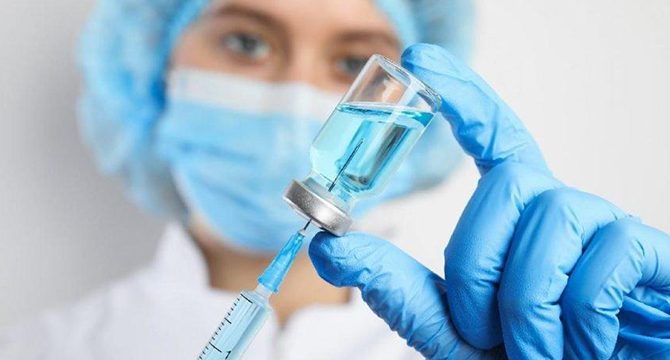 Covid-19 aşısı olacak grupların sıralaması belli oldu