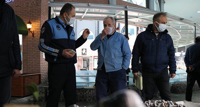 Balıkçılara mor ve mavi ışık denetimi