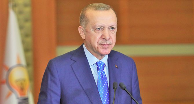 Erdoğan: Esnaf ve sanatkarların kredileri 6 ay ertelenecek
