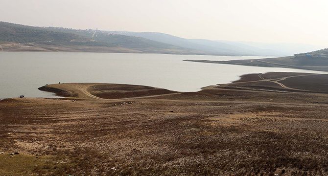 Hatay'daki kuraklık tehlikesi çiftçiyi tedirgin ediyor