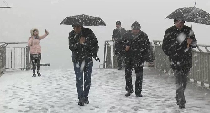 AKOM'dan İstanbul için Sibirya soğukları uyarısı: Kar geliyor