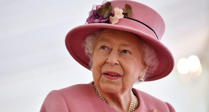 Kraliçe Elizabeth Türk polisine ödül verecek