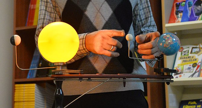 2021'de Güneş ve Ay'da ikişer tutulma