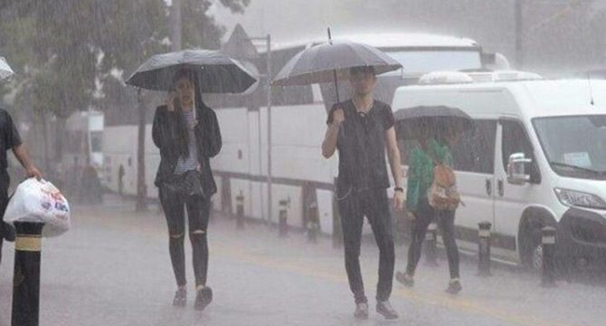 İstanbul Valiliğinden yağış uyarısı