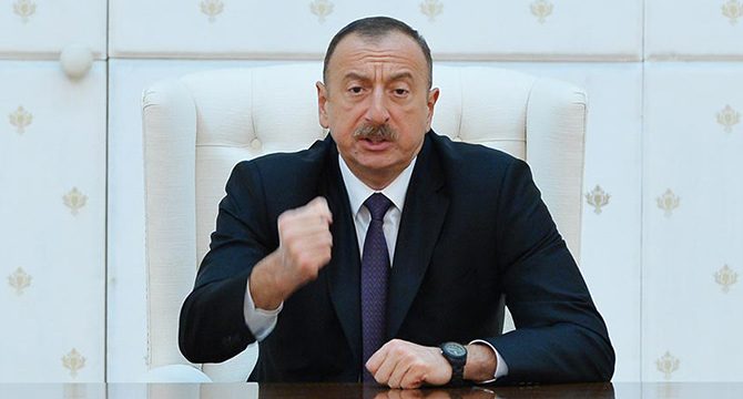 Aliyev'den Ermenistan'a uyarı
